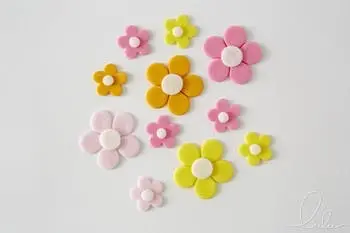 Retro Daisies