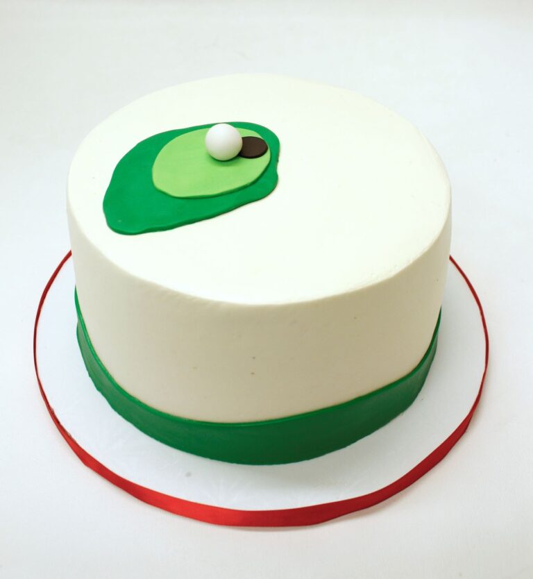 Golf Green Cake