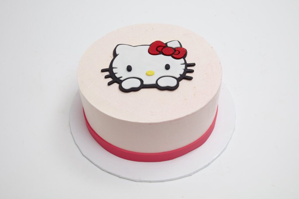 Hello Kitty Emoji Cake