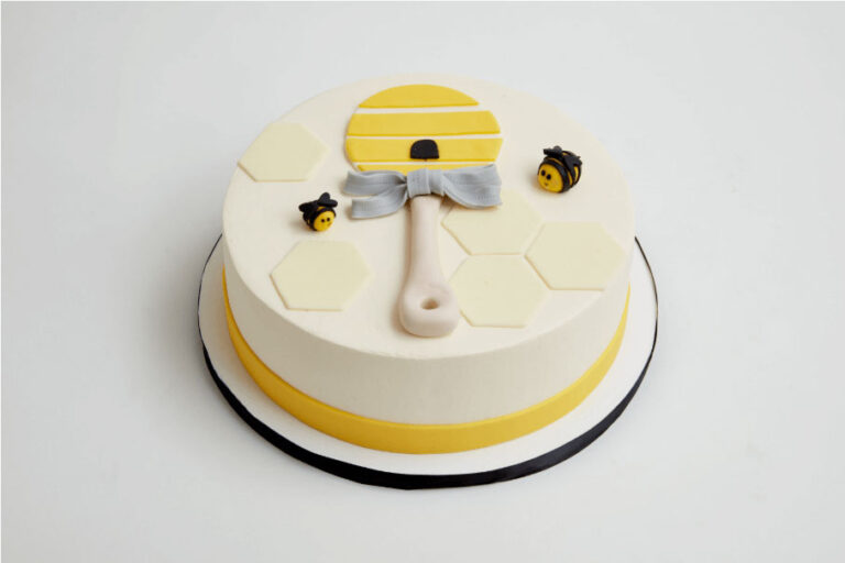 Honey Bee Baby Cake