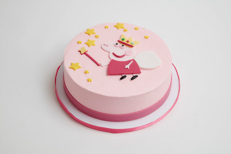 Peppa Pixie Cake