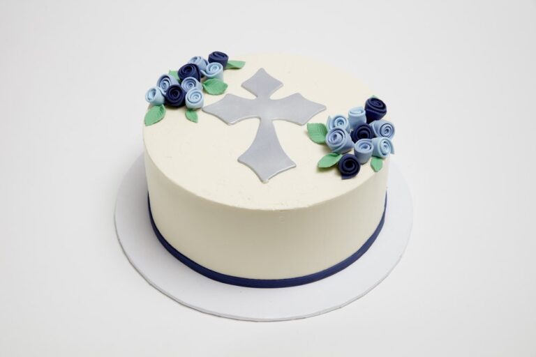 Silver English Cross Cake