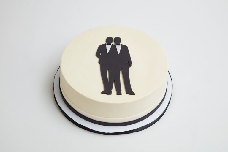 Two Grooms Cake in New York