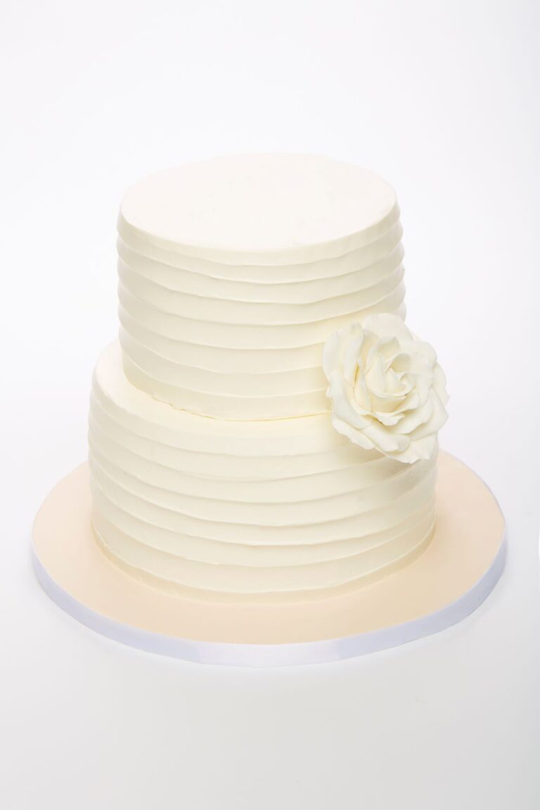 Ribbed Rose Cake