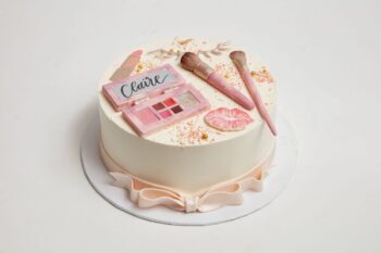 Makeup Artistry Cake