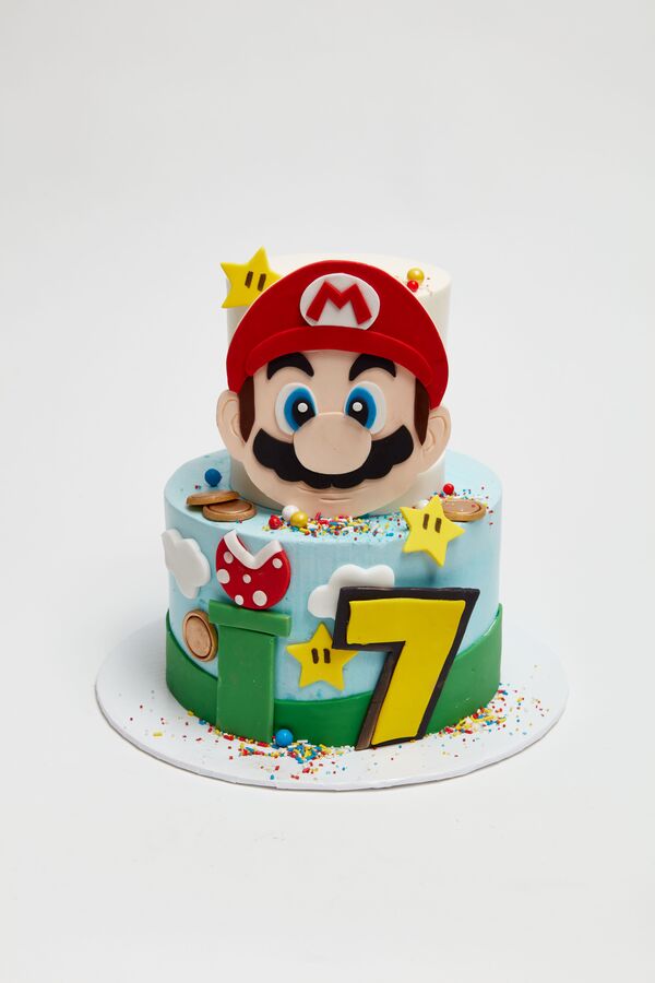 Mario Power Cake