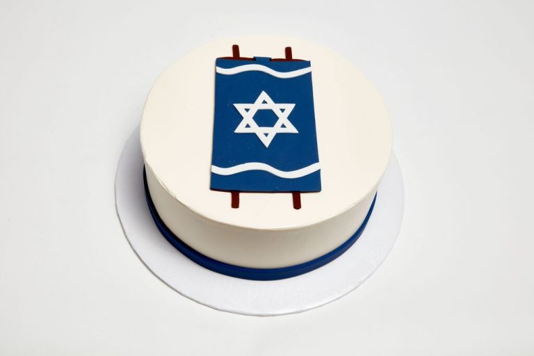 Torah Scroll Cake