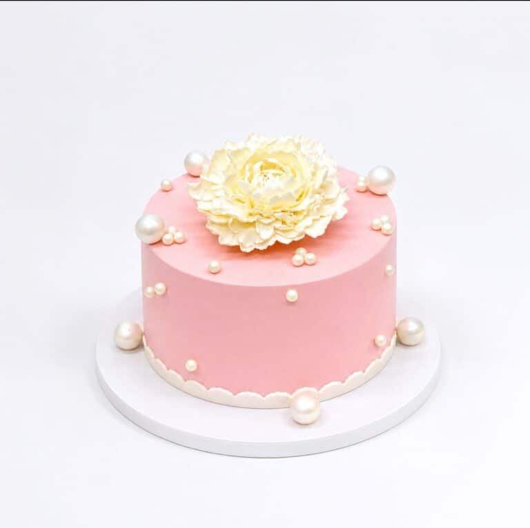 Bridal Peony Cake